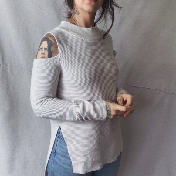 French Connection Sweaters - FRENCH CONNECTION Ribbed Cold Shoulder Sweater